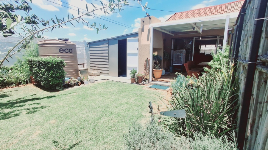 4 Bedroom Property for Sale in Roodia Free State